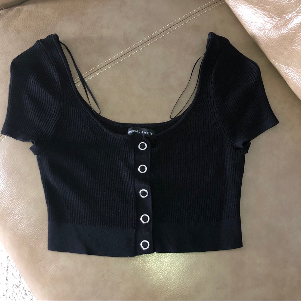 Kendall & Kylie crop top